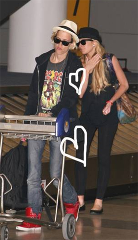 A photo from Perez Hilton\'s blog